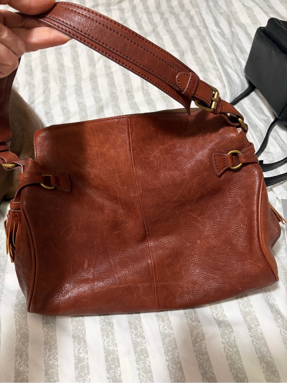 Classic Tan Leather Shoulder Bag with Wide Strap